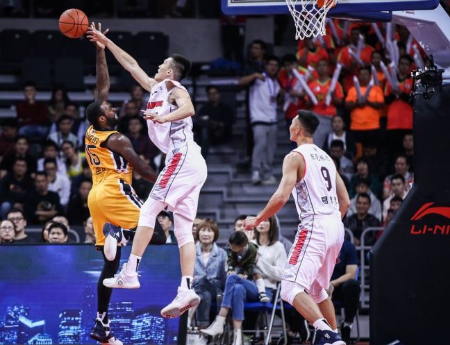 山东豪取客场胜利，稳扎稳打的比赛策略