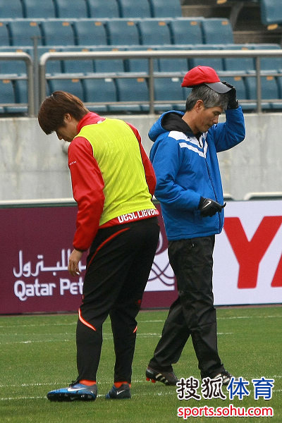 天津泰达队在客场力克强敌，成功逆转的简单介绍