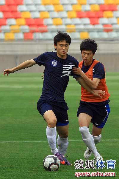 天津泰达队在客场力克强敌，成功逆转的简单介绍