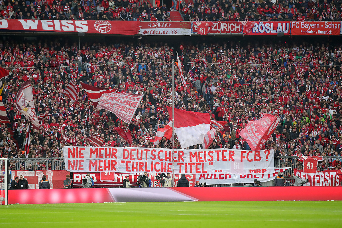 包含德国大胜波黑，提前锁定小组第一的词条