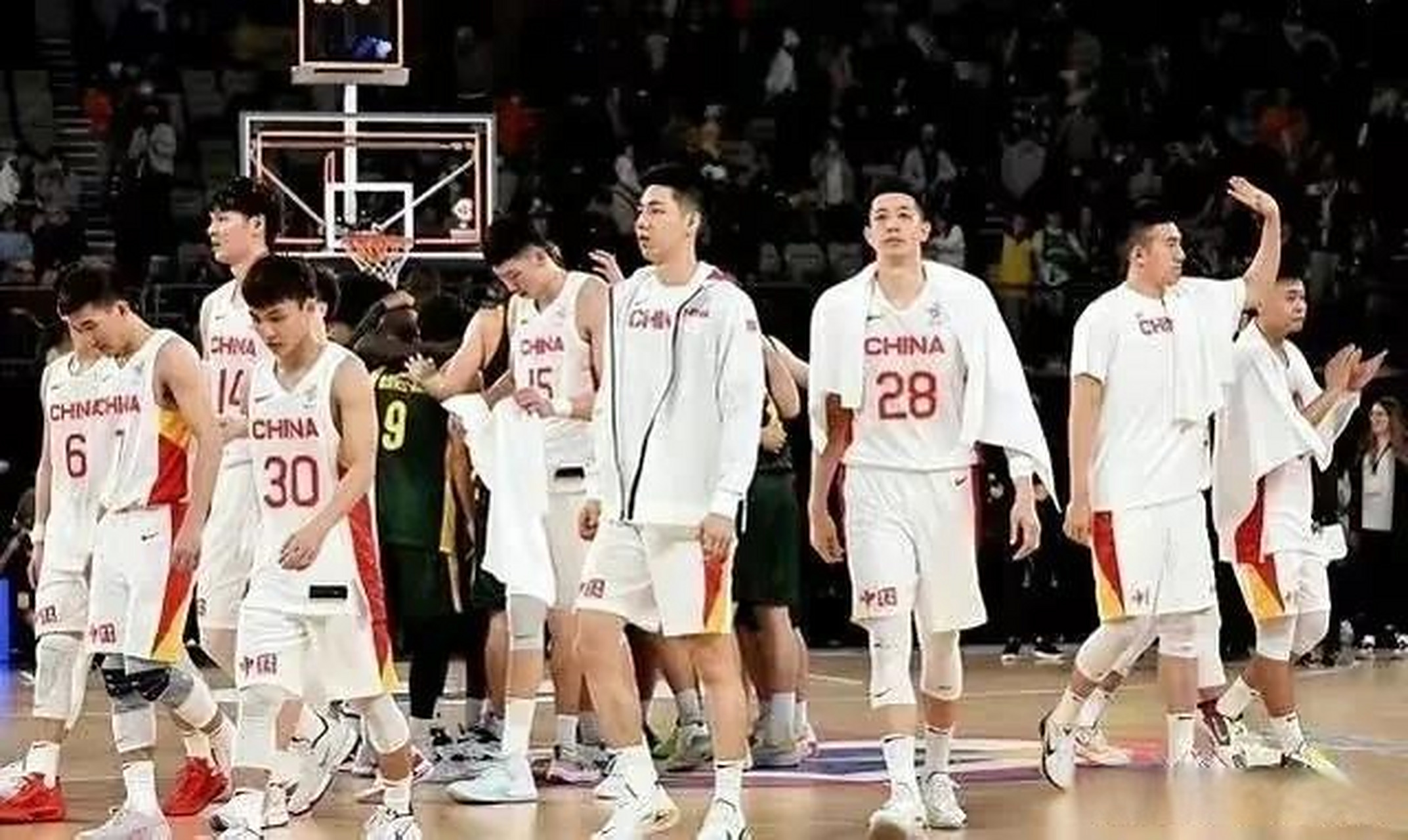 关于重庆男篮将迎战湖南队，看谁更强？的信息