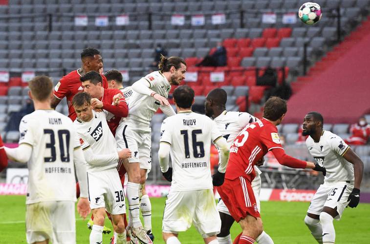 拜仁慕尼黑战胜切尔西，晋级半决赛