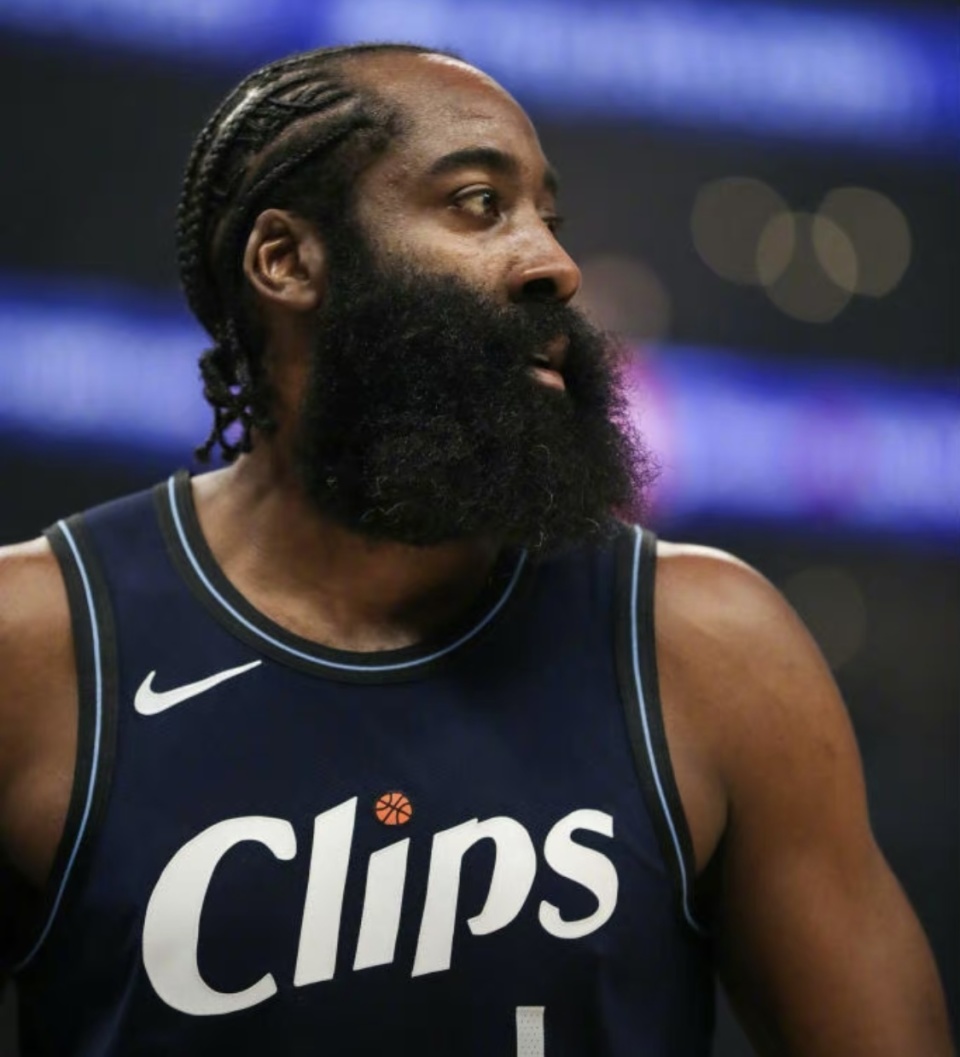 尼斯客场失利，连败势头未能扭转的简单介绍