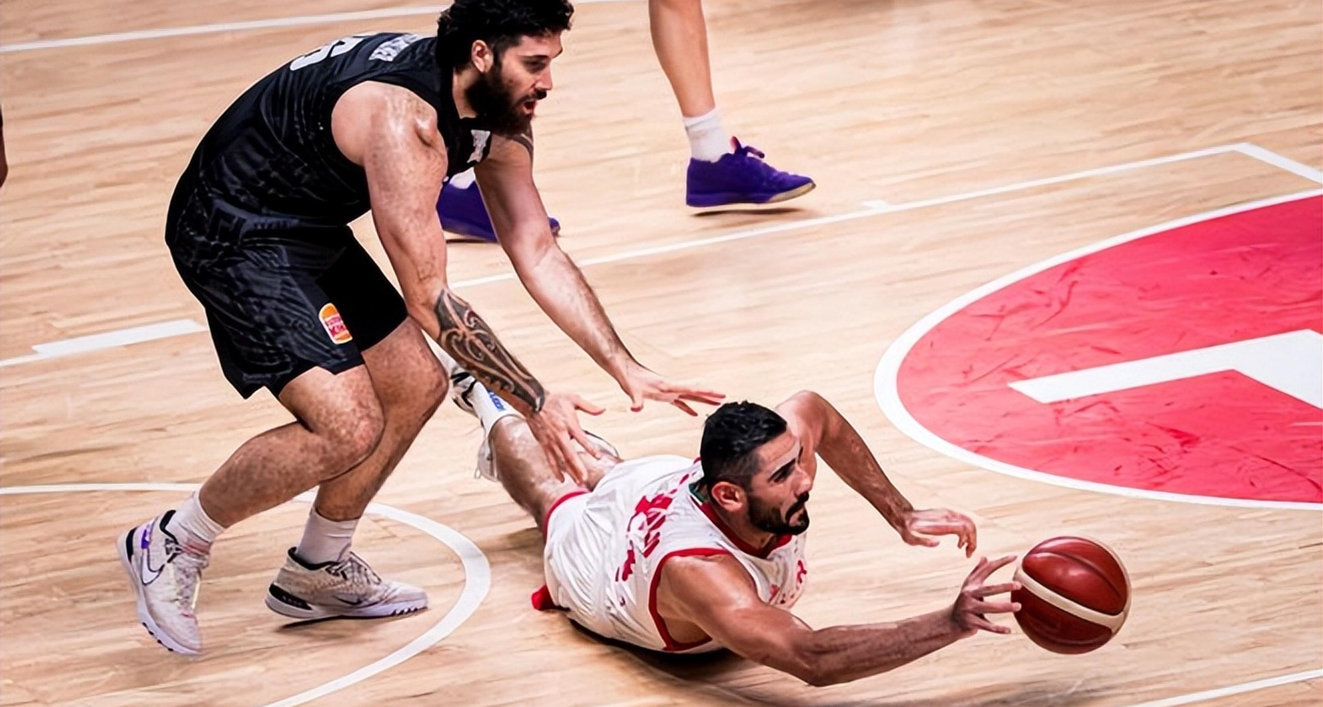 澳洲篮球锦标赛上演惊天逆转，强队败北的简单介绍