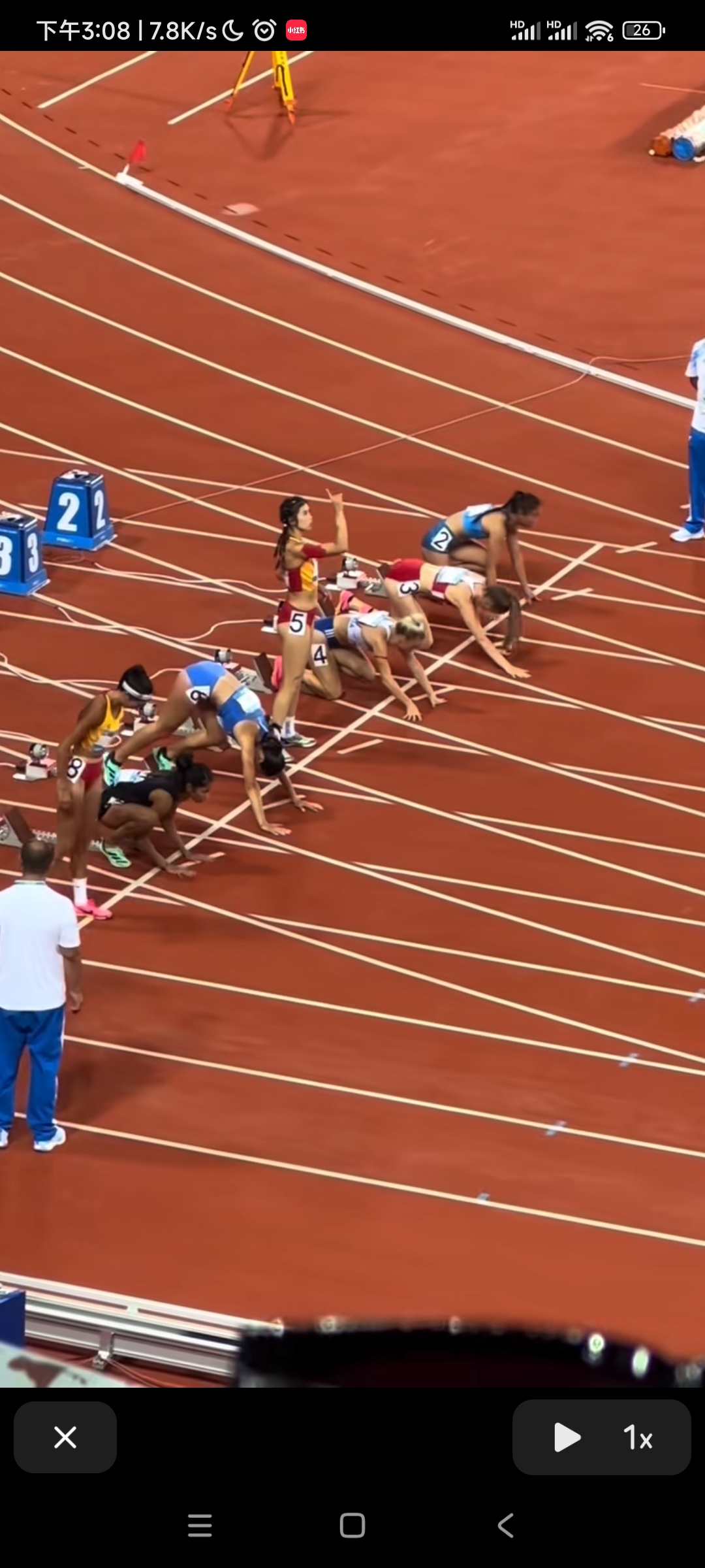 捷克队在比赛中展现出顽强的拼搏精神